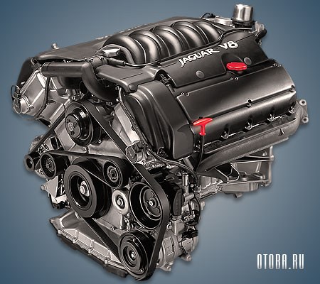 Мотор Jaguar AJ27 вид сбоку.