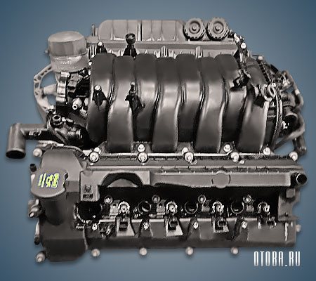 Мотор Land Rover 508PN вид сбоку.