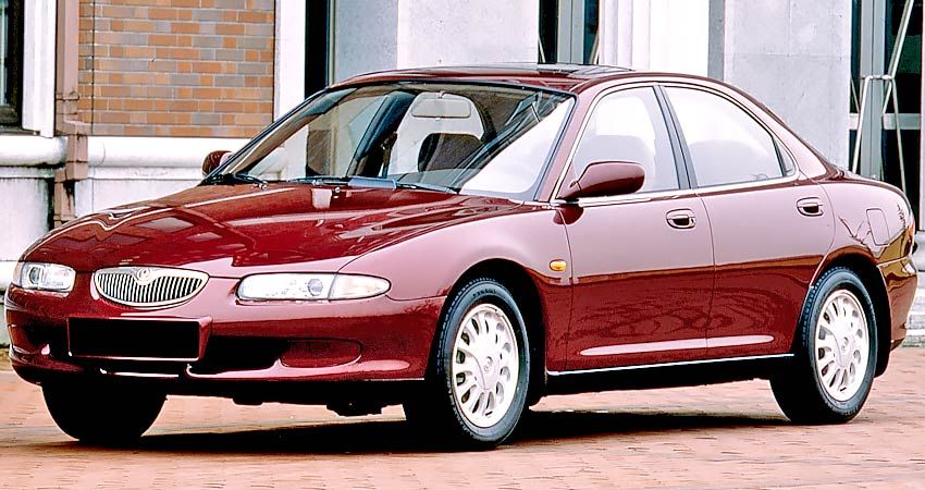 Mazda Xedos 6 1995 года с бензиновым двигателем 2.0 литра