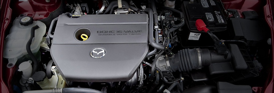 2.3-литровый бензиновый силовой агрегат Mazda L5-VE под капотом Мазда 6.