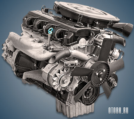 Бензиновый мотор Mercedes M102 фото.