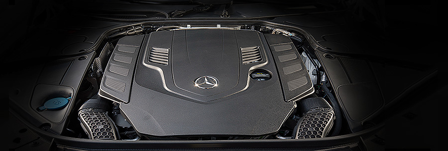 4.0-литровый бензиновый силовой агрегат Мерседес М176 под капотом Mercedes S560