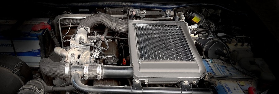 2.5-литровый дизельный силовой агрегат Mitsubishi 4D56 под капотом Митсубиси Паджеро Спорт