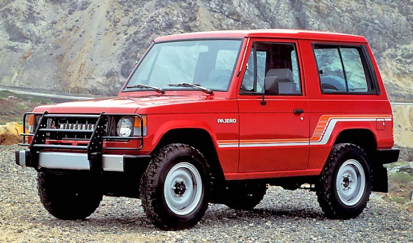 Mitsubishi Pajero 1985 года с бензиновым двигателем 2.6 литра