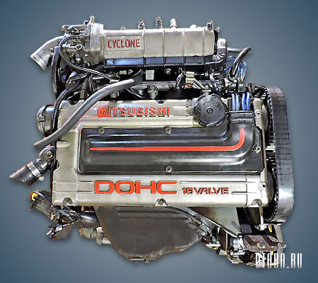 1.6-литровый бензиновый мотор Митсубиси 4G61 фото.
