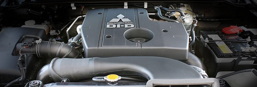 3.2-литровый дизельный силовой агрегат Mitsubishi 4M41 под капотом Митсубиси Паджеро.