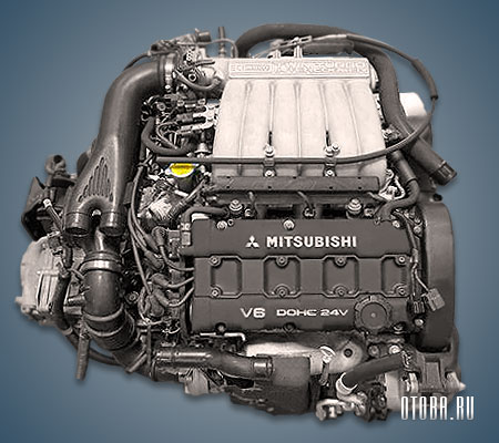 3-литровый бензиновый мотор Митсубиси 6G72TT фото.