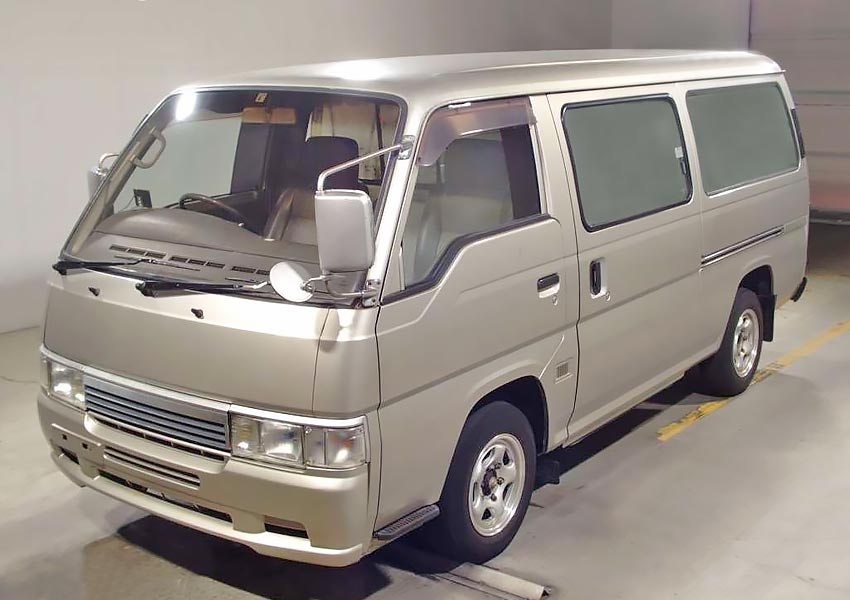 Nissan Caravan с дизельным двигателем 3.2 литра 1997 года