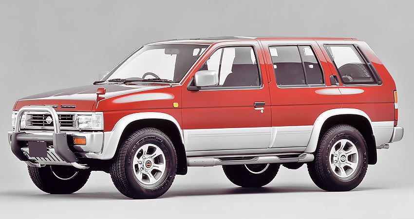 Nissan Terrano с дизельным двигателем 2.7 литра 1995 года