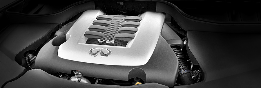 5.0-литровый бензиновый силовой агрегат VK50VE под капотом Infiniti QX70.