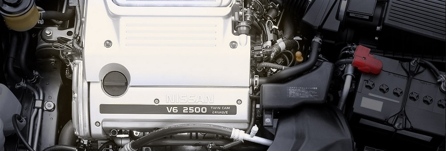 2.5-литровый бензиновый силовой агрегат VQ25DE под капотом Ниссан Цефиро.