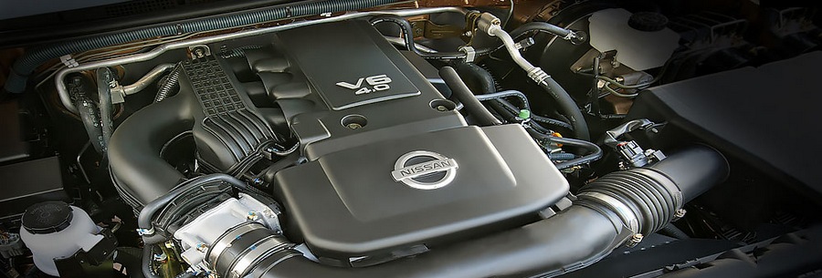 4.0-литровый бензиновый силовой агрегат VQ40DE под капотом Ниссан Патфайндер.
