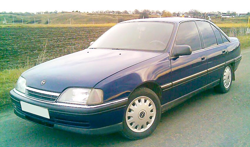 Opel Omega 1992 года с бензиновым двигателем 2.0 литра