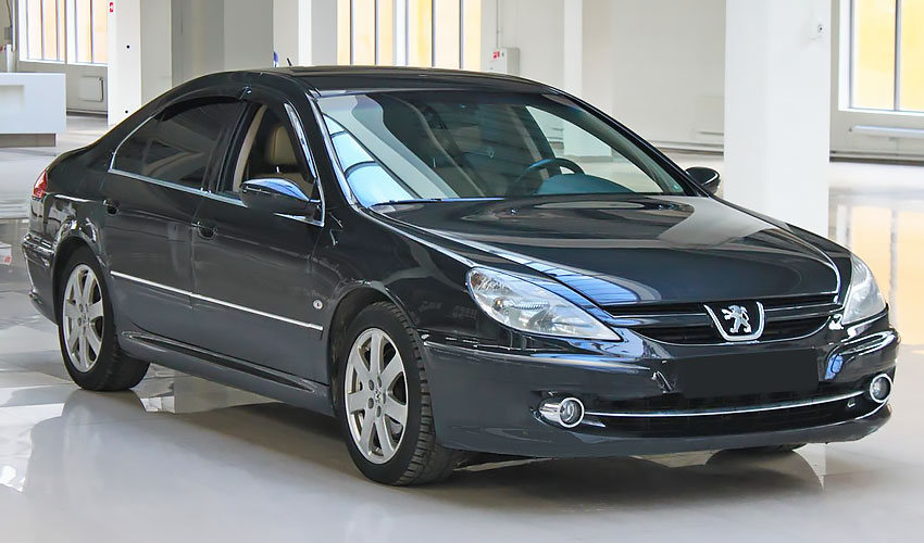 Peugeot 607 2008 года с дизельным двигателем 2.7 литра