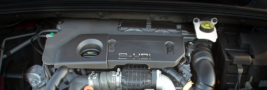 1.6-литровый дизельный силовой агрегат Peugeot DV6CTED под капотом Пежо 308.