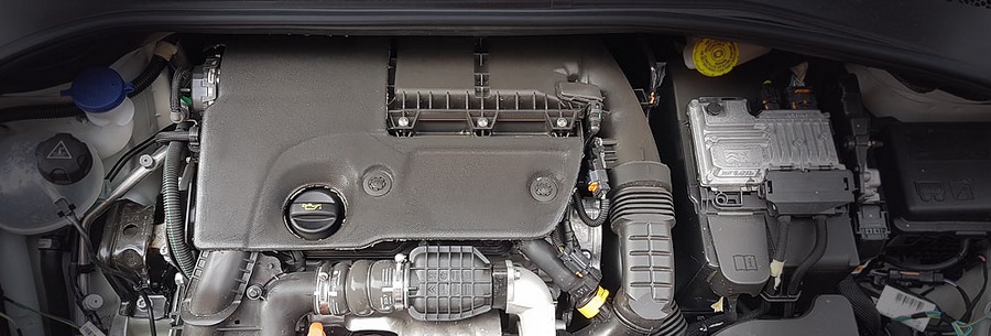 1.6-литровый дизельный силовой агрегат DV6FDTED под капотом Пежо 308.