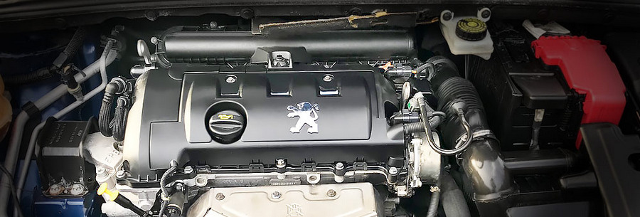 1.6-литровый бензиновый силовой агрегат Peugeot EP6 под капотом Пежо 308.