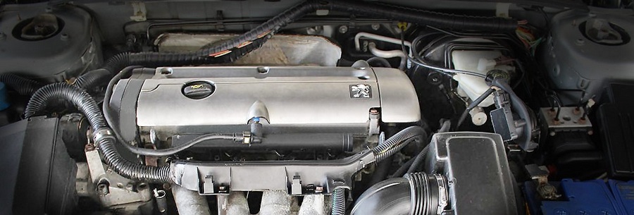 2.0-литровый бензиновый силовой агрегат EW10J4 под капотом Пежо 406.