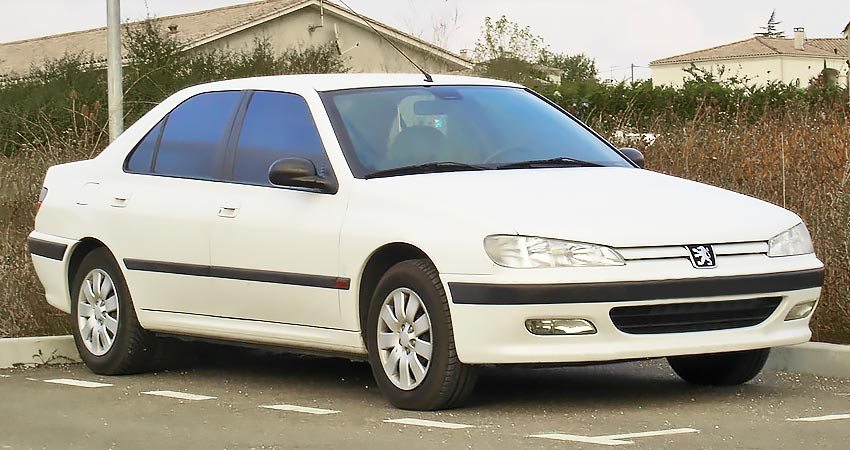 Peugeot 406 с дизельным двигателем 1.9 литра 1997 года