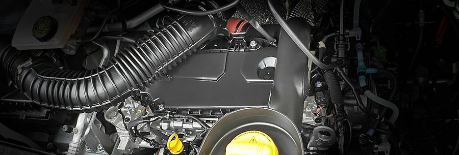 2.3-литровый дизельный силовой агрегат Renault M9T под капотом Рено Мастер.
