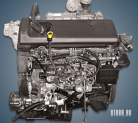 2.5-литровый дизельный мотор Рено S8U фото.