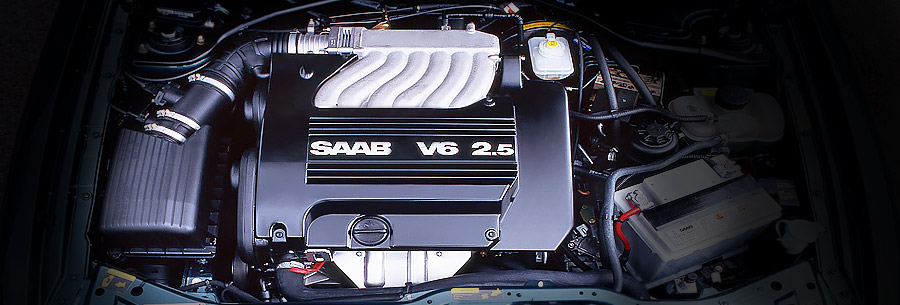 2.5-литровый бензиновый силовой агрегат B258i под капотом Saab 9000