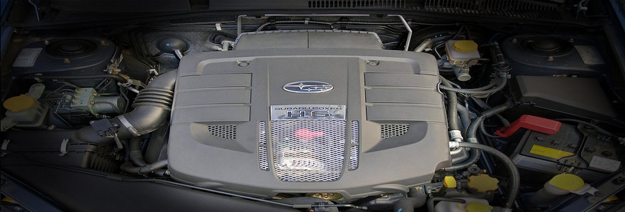 3.0-литровый бензиновый силовой агрегат Subaru EZ30R под капотом Субару Легаси.
