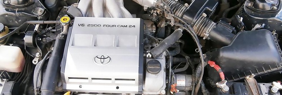 2.5-литровый бензиновый силовой агрегат Toyota 2MZ-FE под капотом Тойота Windom.
