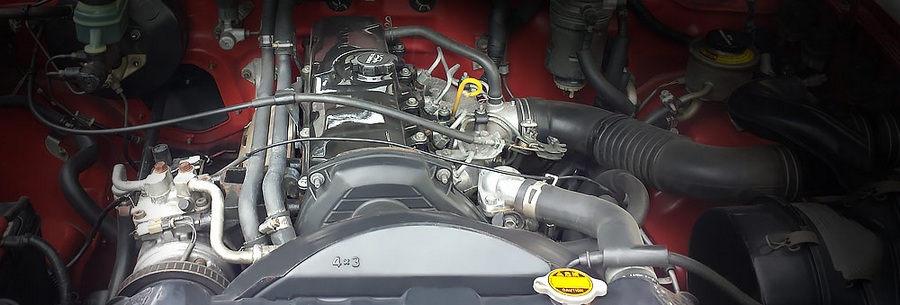 2.8-литровый дизельный силовой агрегат Toyota 3L под капотом Тойота Королла.