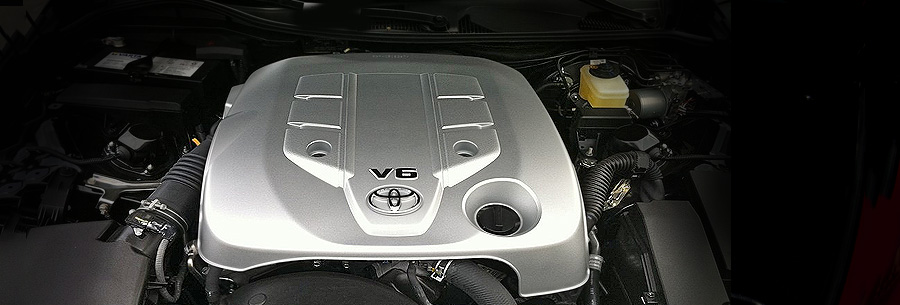 2.5-литровый бензиновый силовой агрегат Toyota 5GR-FE под капотом Toyota Reiz.