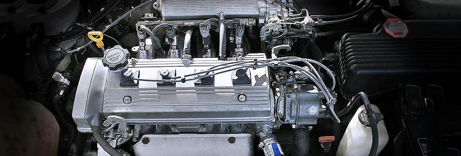 1.3-литровый бензиновый силовой агрегат 8A-FE под капотом Тойота Виос.