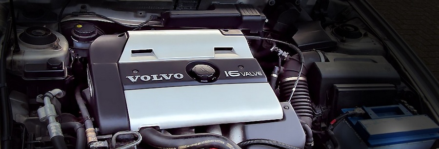 2.0-литровый бензиновый силовой агрегат Вольво B4204S под капотом Volvo S40.