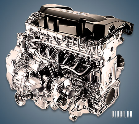 Мотор Вольво B6304T4 вид сзади.