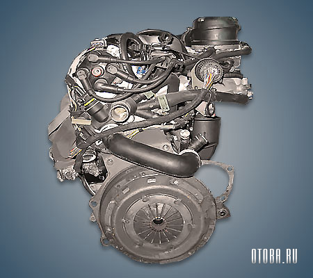 1.6-литровый бензиновый двигатель VW ABU вид сбоку.