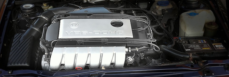 2.9-литровый бензиновый силовой агрегат VW ABV под капотом Фольксваген Гольф.