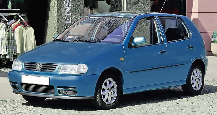 Volkswagen Polo с бензиновым двигателем 1.0 литра 1998 года