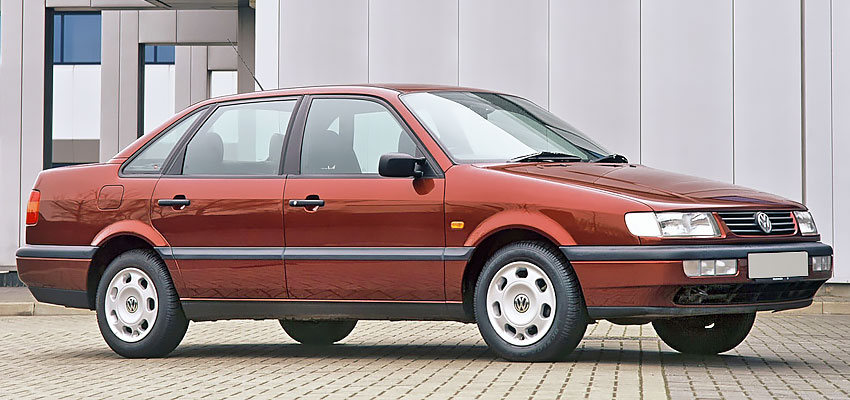 Volkswagen Passat с бензиновым двигателем 2.0 литра 1995 года