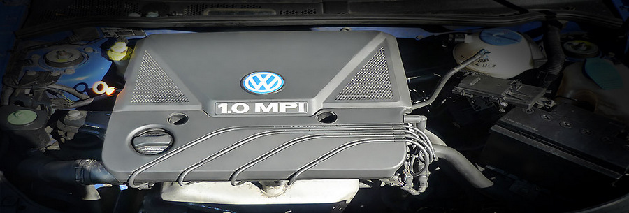 1.0-литровый бензиновый силовой агрегат VW AUC под капотом Фольксваген Лупо.