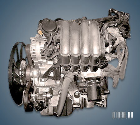 2.0-литровый бензиновый двигатель Фольксваген AZM фото.