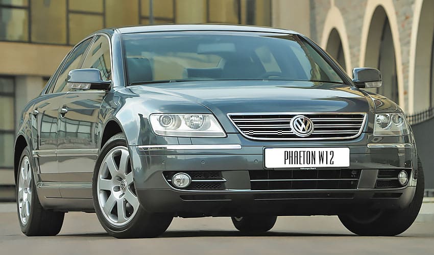 Volkswagen Phaeton с бензиновым двигателем 6.0 литра 2007 года