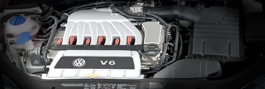 3.2-литровый бензиновый силовой агрегат VW BUB под капотом Volkswagen Golf