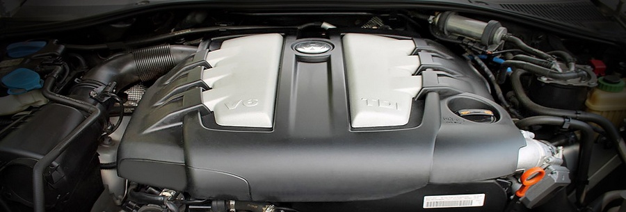 3.0-литровый дизельный силовой агрегат VW CASA под капотом Фольксваген Туарег.