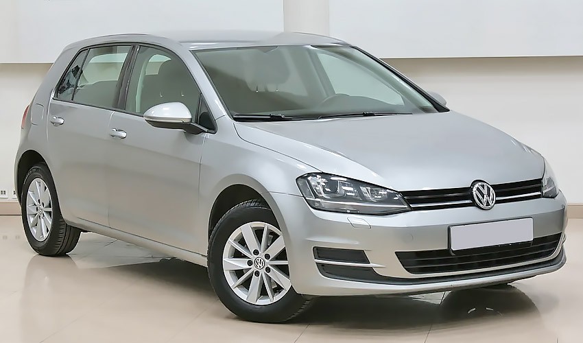 Volkswagen Golf с бензиновым двигателем 1.2 литра 2013 года