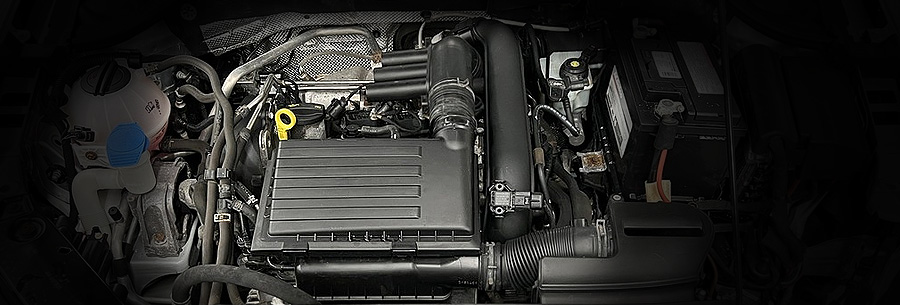 1.4-литровый бензиновый силовой агрегат VW CZTA под капотом Volkswagen Jetta.