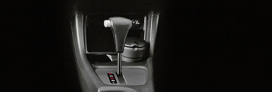 Рычаг управления бесступенчатой коробки MENA в кабине Хонда HR-V